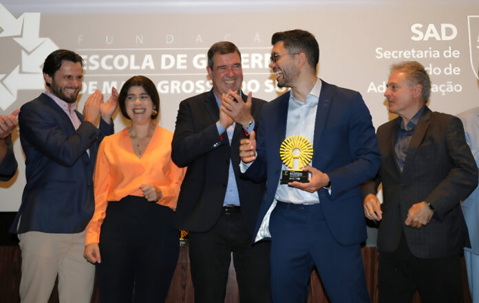 Premio-Inovacao-Foto-Saul-Schramm-17-scaled (1)