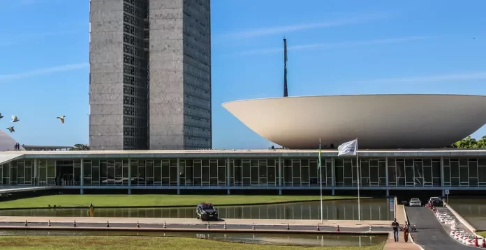 senado-aprova-novo-teto-do-mei-e-perdao-condicionado-de-dividas-projeto-vai-a-sancao--w870
